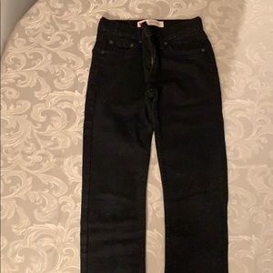 Levi’s Black skinny leg jeans